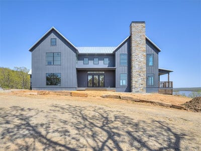 /international/us/32-falcon-tree-loop-eufaula-ok-110094901847/