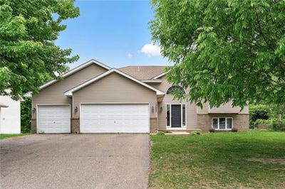 /international/us/13557-2nd-avenue-s-zimmerman-mn-110108544287/