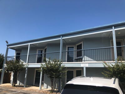 /international/us/canyon-lake-tx-110104976627/