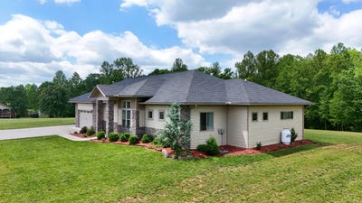 /international/us/232-clearview-road-london-ky-110107893991/