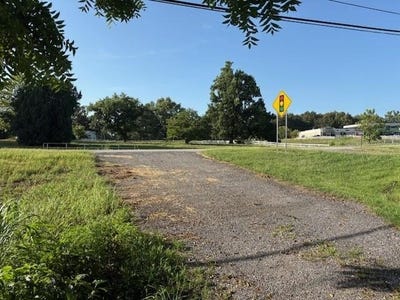 /international/us/721-highway-65-marshall-ar-110101093967/