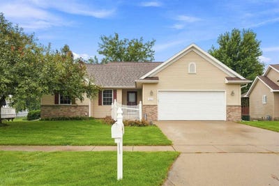 /international/us/1631-wetherby-iowacity-ia-110119592408/