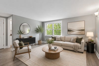 /international/us/9-cole-street-south-portland-me-110108476177/