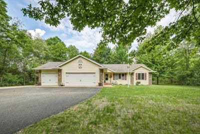 /international/us/6633-188th-street-chippewa-falls-wi-110108334514/