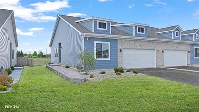 /international/us/3993-shoeger-drive-yorkville-il-110107730410/