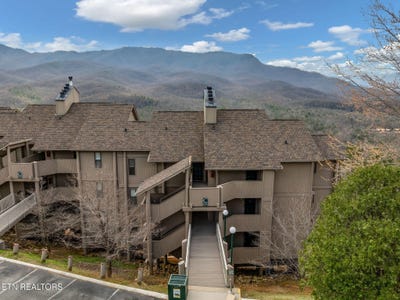 /international/us/3710-weber-rd-gatlinburg-tn-110106343660/