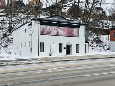 /international/us/3919-saw-mill-run-blvd-brentwood-pa-110104493443/