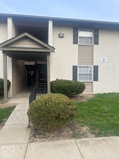 /international/us/51-port-robert-drive-indianapolis-in-110120419192/