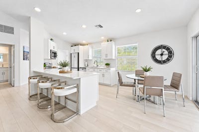 /international/us/8282-old-forest-road-palm-beach-gardens-fl-110120498299/