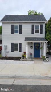 /international/us/593-n-kent-street-winchester-va-110108654625/