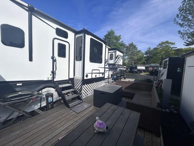 /international/us/179-saco-avenue-old-orchard-beach-me-110108415494/