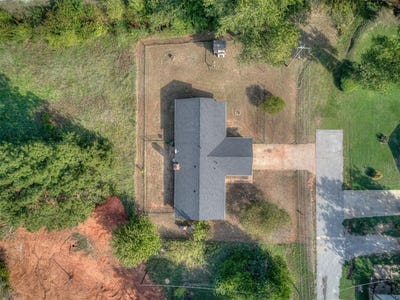 /international/us/409-ne-9th-street-blanchard-ok-110120692216/