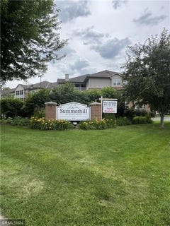 /international/us/935-ferndale-street-n-maplewood-mn-110100421523/