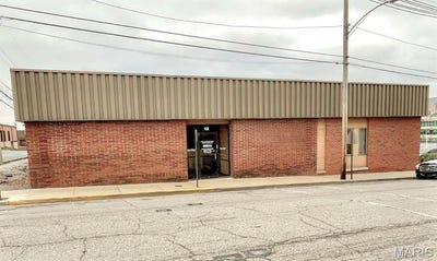 /international/us/12-w-lincoln-street-belleville-al-110096567398/
