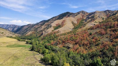 /international/us/2855-e-canyon-rd-smithfield-ut-110120152700/