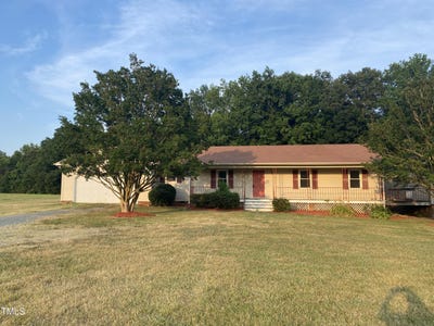 /international/us/7622-lindley-mill-road-graham-nc-110093310978/
