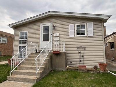 /international/us/2340-krueger-street-blue-island-il-110107763216/