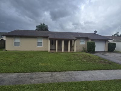 /international/us/4941-n-marbella-rd-n-west-palm-beach-fl-110108202455/