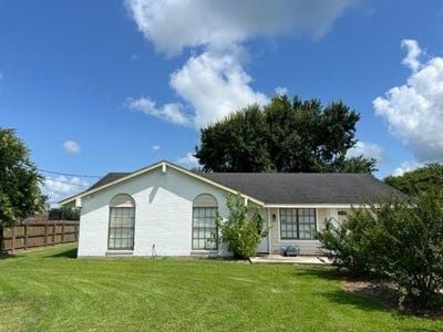 /international/us/233-leblanc-drive-lockport-la-110100866137/
