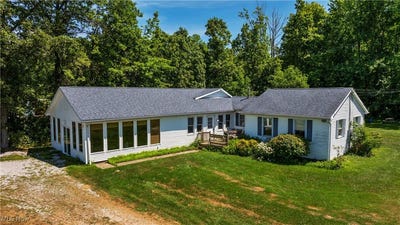 /international/us/6940-lake-rd-w-ashtabula-oh-110101112874/