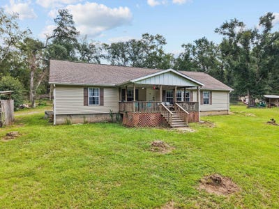 /international/us/1120-deerwood-greenville-fl-110110218412/
