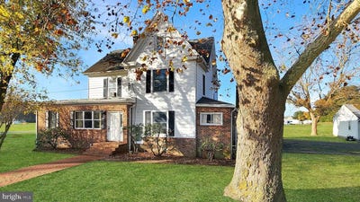 /international/us/2431-tulls-corner-rd-pocomoke-city-md-110103408942/