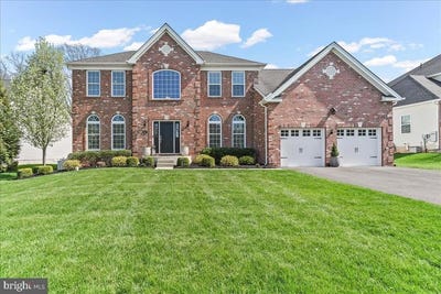 /international/us/16-green-way-drive-doylestown-pa-110107389128/