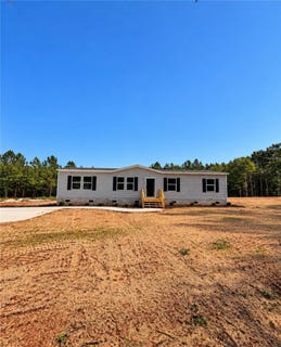 /international/us/1415-slaton-road-townville-sc-110110334462/