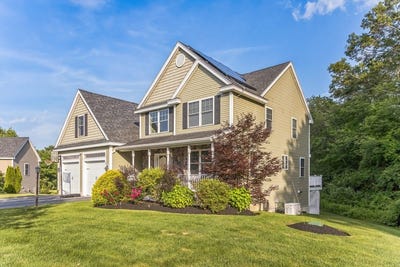 /international/us/19-crystal-circle-tewksbury-ma-110100416849/