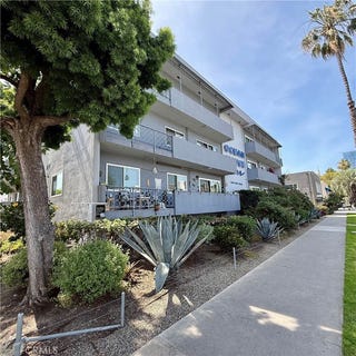 /international/us/1200-ocean-boulevard-long-beach-ca-110106962460/