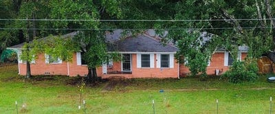 /international/us/22766-22750-us-hwy-69-s-zavalla-tx-110105929950/