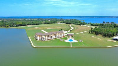 /international/us/9900-northshore-boulevard-corsicana-tx-110104308082/