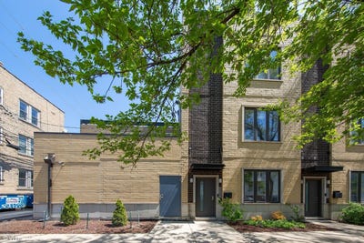 /international/us/2341-n-drake-avenue-chicago-il-110108743272/