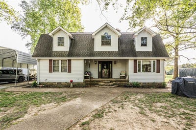 /international/us/620-sutton-lane-beech-creek-ky-110099196041/