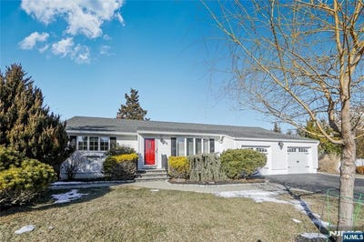 /international/us/16-glen-place-old-tappan-nj-110108410213/