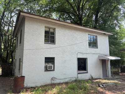 /international/us/1508-n-van-buren-street-albany-ga-110108230691/