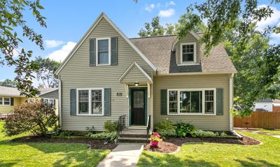 /international/us/204-4th-street-waunakee-wi-110101359117/