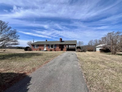 /international/us/2811-isle-of-pines-dr-moneta-va-110097903845/