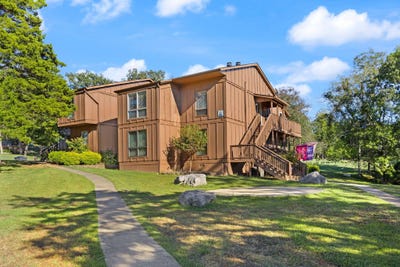/international/us/66-3-woodson-bend-resort-bronston-ky-110120556218/