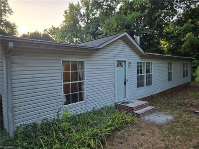 /international/us/1966-south-lake-drive-asheboro-nc-110109208533/