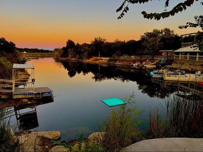 /international/us/4636-halsell-ranch-road-jacksboro-tx-110103481498/