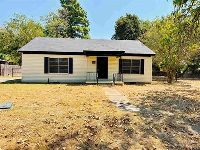 /international/us/406-marchman-lindale-tx-110110267148/