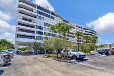 /international/us/3589-s-ocean-boulevard-south-palm-beach-fl-110098883961/