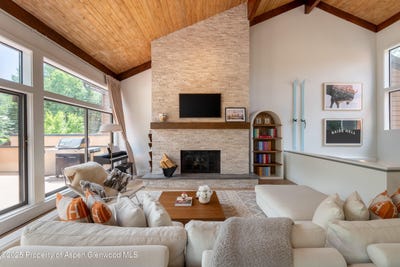 /international/us/65-harleston-green-snowmass-village-co-110100920573/