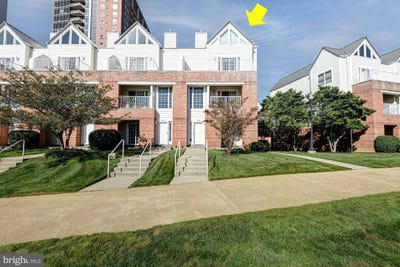 /international/us/150-christina-landing-drive-wilmington-de-110120487242/