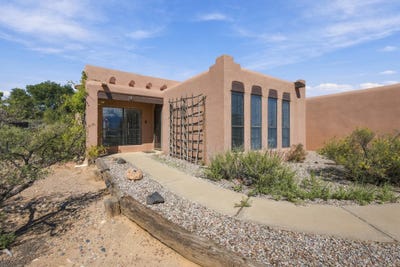 /international/us/9-san-juan-trail-corrales-nm-110120688466/