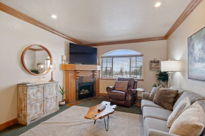 /international/us/840-w-bigler-ln-midway-ut-110107157946/