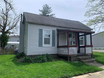 /international/us/602-e-washington-avenue-greenville-il-110099458324/
