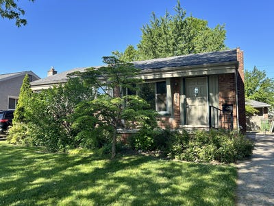 /international/us/15464-cameron-street-southgate-mi-110108443754/