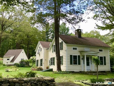 /international/us/1-hall-road-sharon-ct-110109132674/